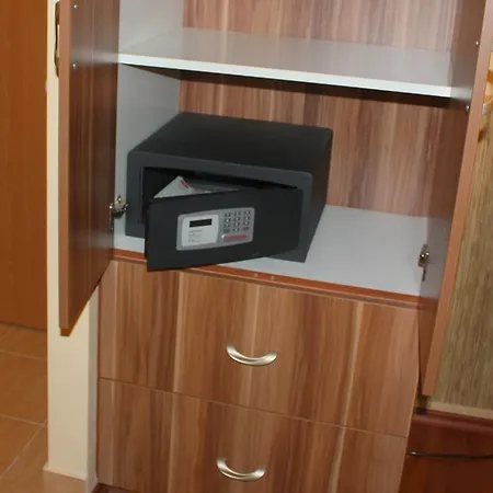 Nice Holiday Apartman *
