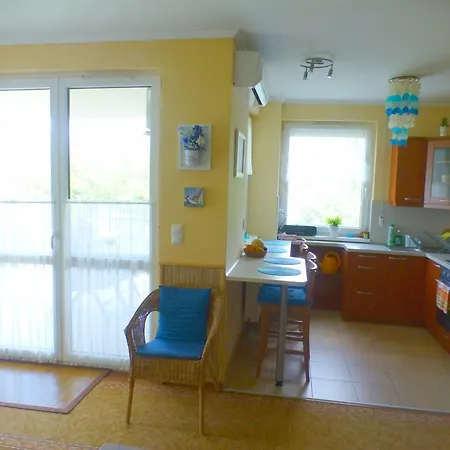 Nice Holiday Apartman Apartmán